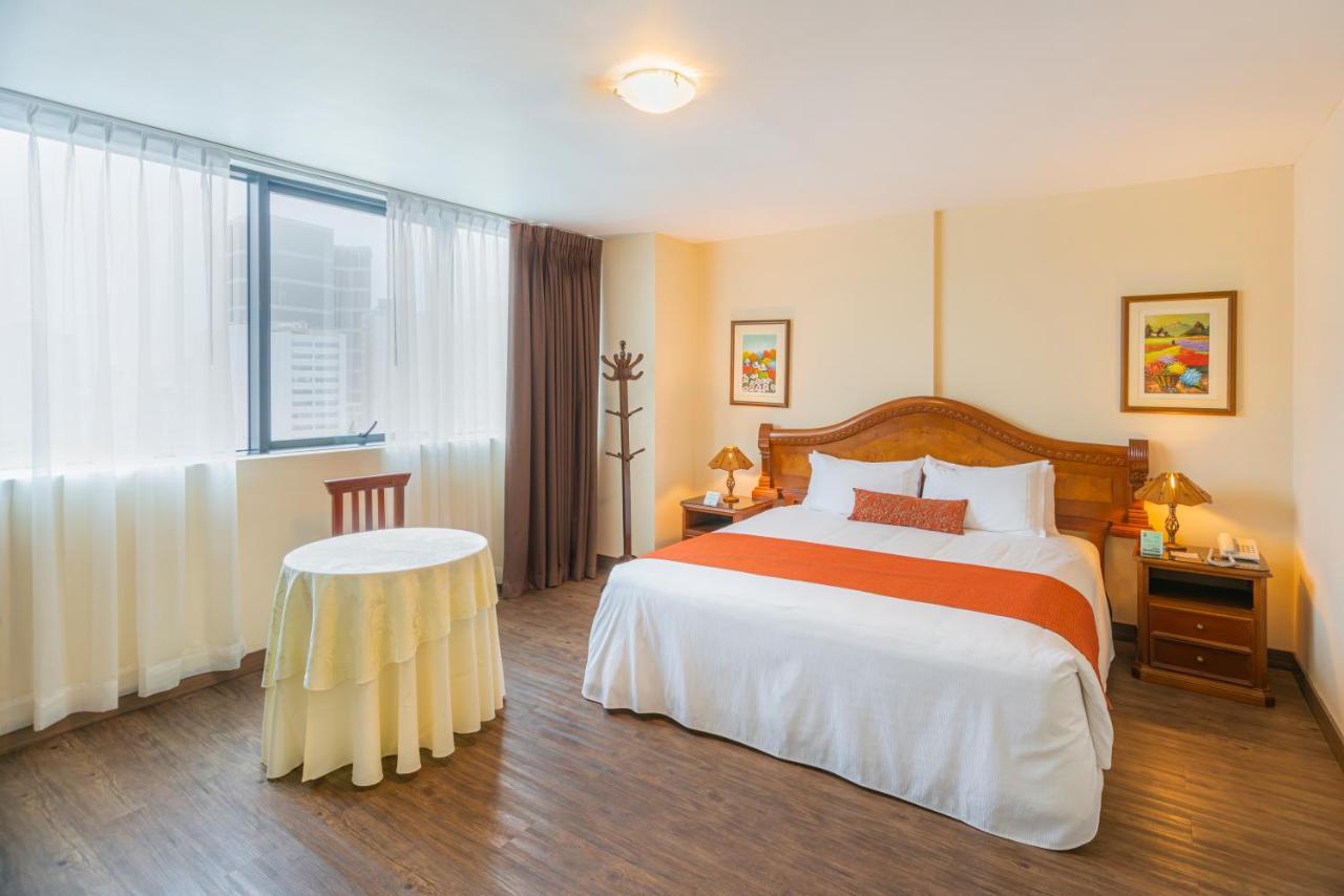 Hotel Miraflores Colon 4*