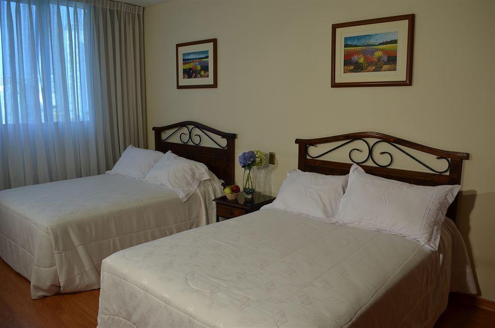 Miraflores Colon Hotel 4*