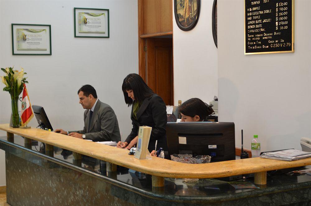 Miraflores Colon Hotel