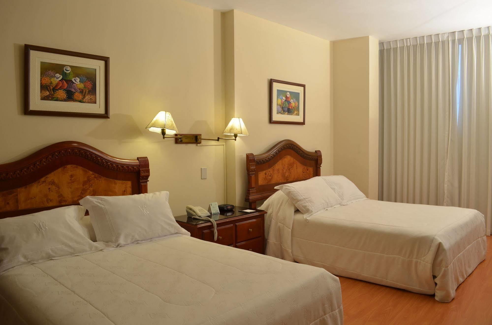 Hotel Miraflores Colon 4*