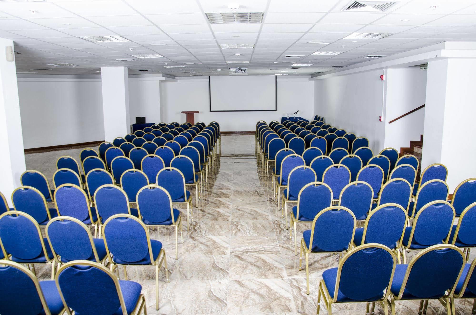 Hotel Miraflores Colon Lima